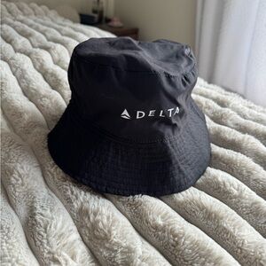 Delta Reversible Bucket Hat